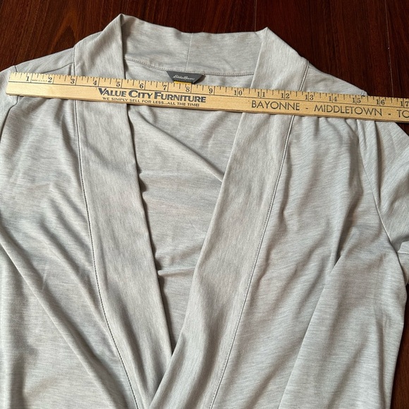 Eddie Bauer Casual Cardigan Sweater Women's Size M Gray Open Front Long Sleeve - Picture 7 of 8